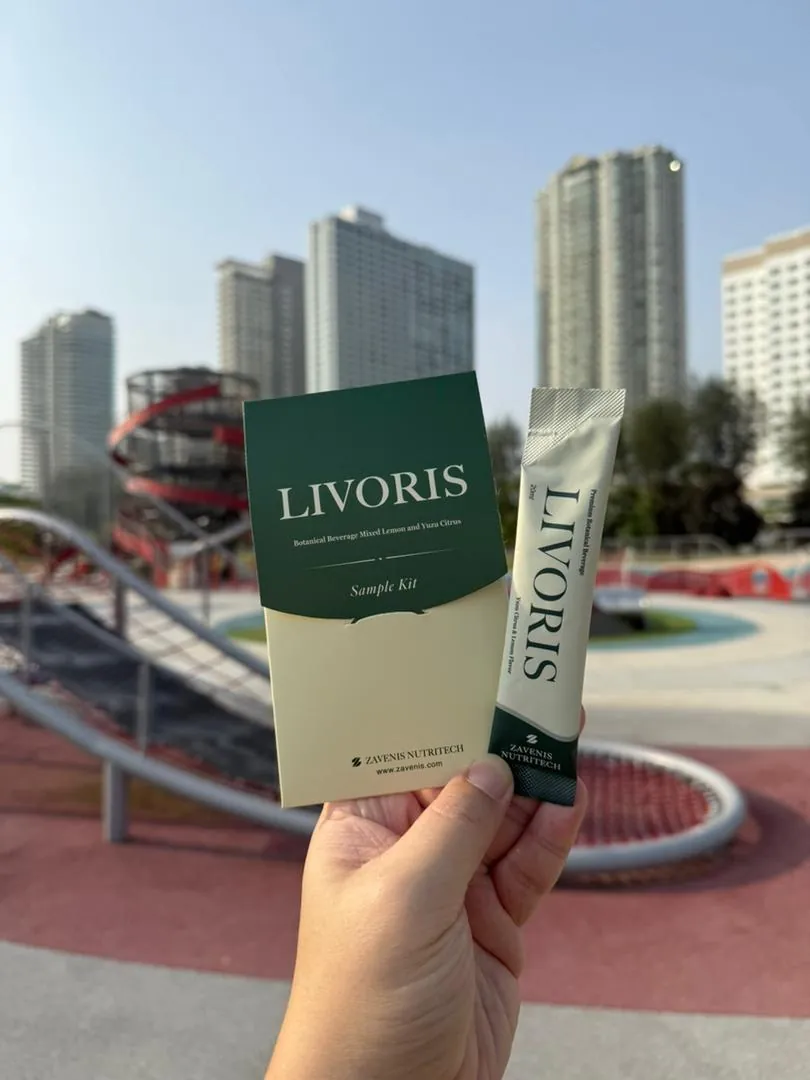 Livoris sachet held by the waterfront